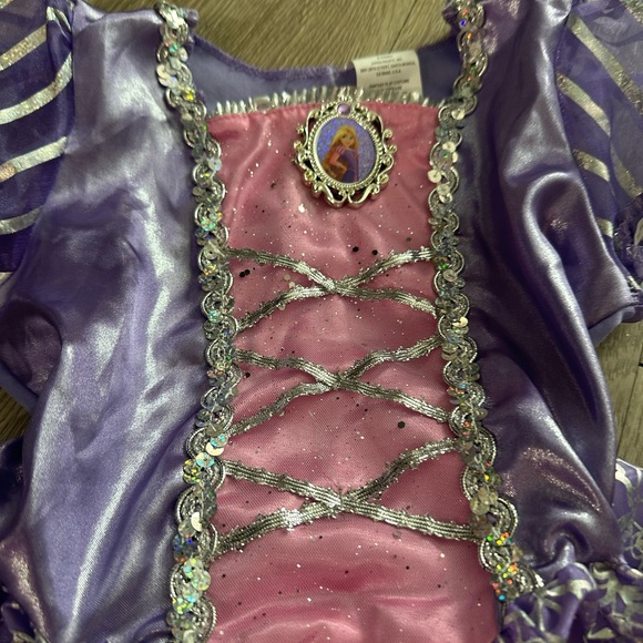 Disney Princess Rapunzel Core Dress Sz Girls 4-6x - Picture 3 of 10